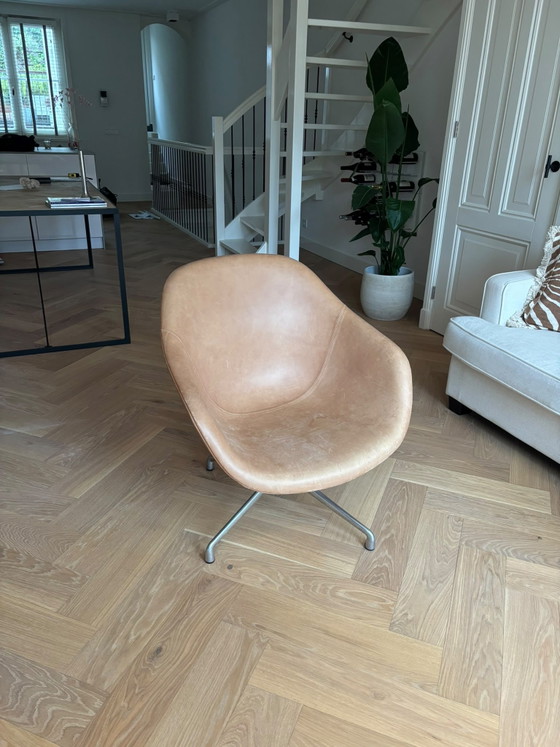 Hay AAL82 Poltrona lounge in pelle – Poltrone, Leather (photo 3 of 5)