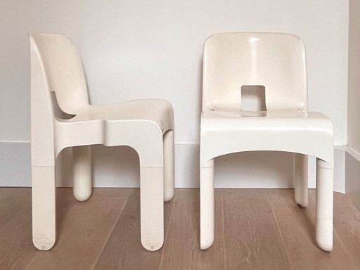 2 Vintage “Universale” Chairs by Joe Colombo for Kartell – White