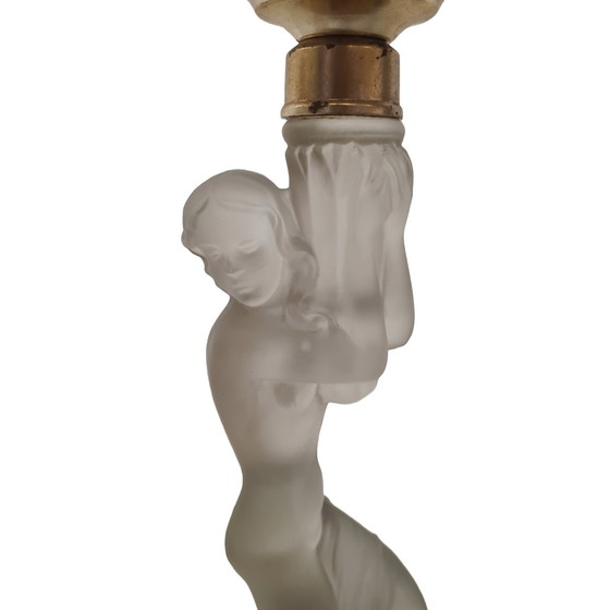 Image 1 of Art Deco tafellamp met halfnaakte vrouw, circa 1930