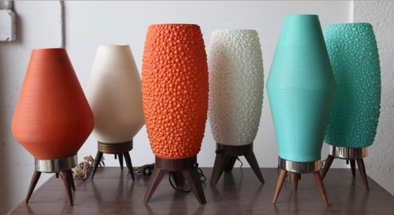 Image 1 of Rara lampada a treppiede retrò americana vintage degli anni '50/'60