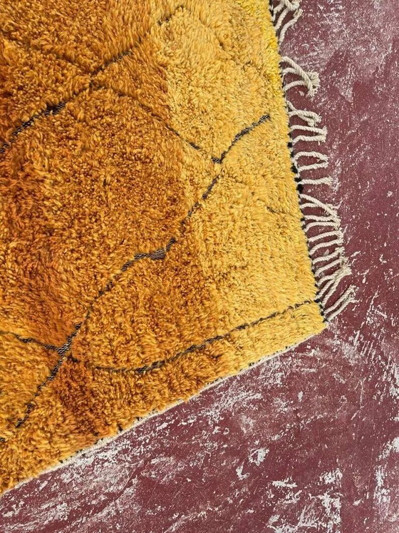 Moroccan Beni Ouarain rug 300 × 200 cm – saffron yellow and black – Rugs & carpets, Wool, Cotton, Vintage (photo 7 of 8)
