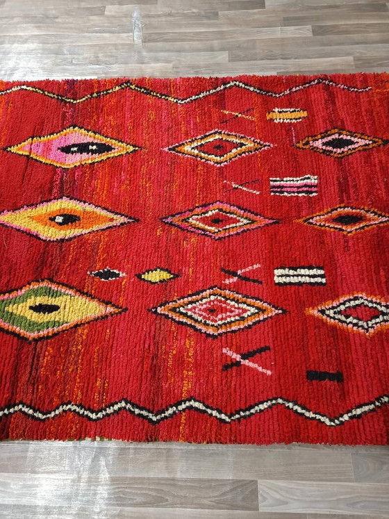 Tapis berbère marocain décoré 250cm x 150cm – Wool (photo 8 of 10)