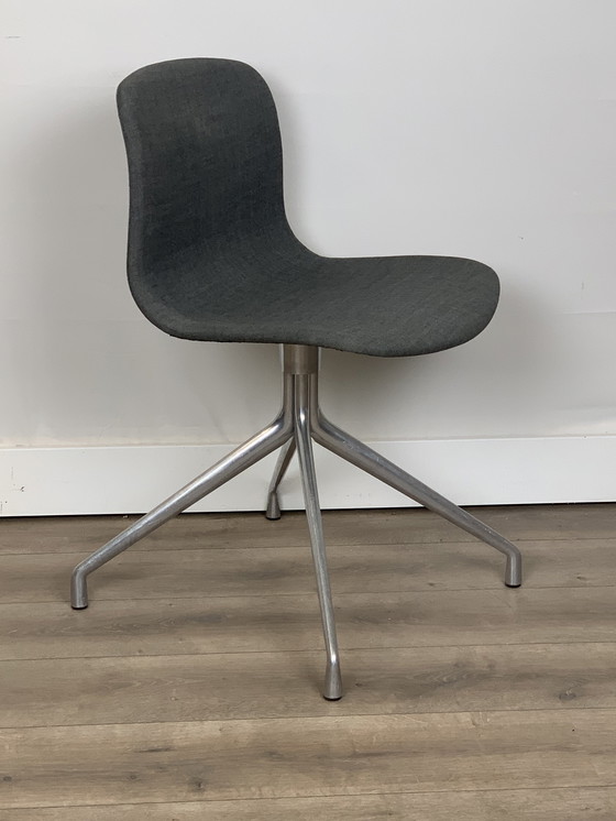 Image 1 of Hay AAC 11 draaistoel
