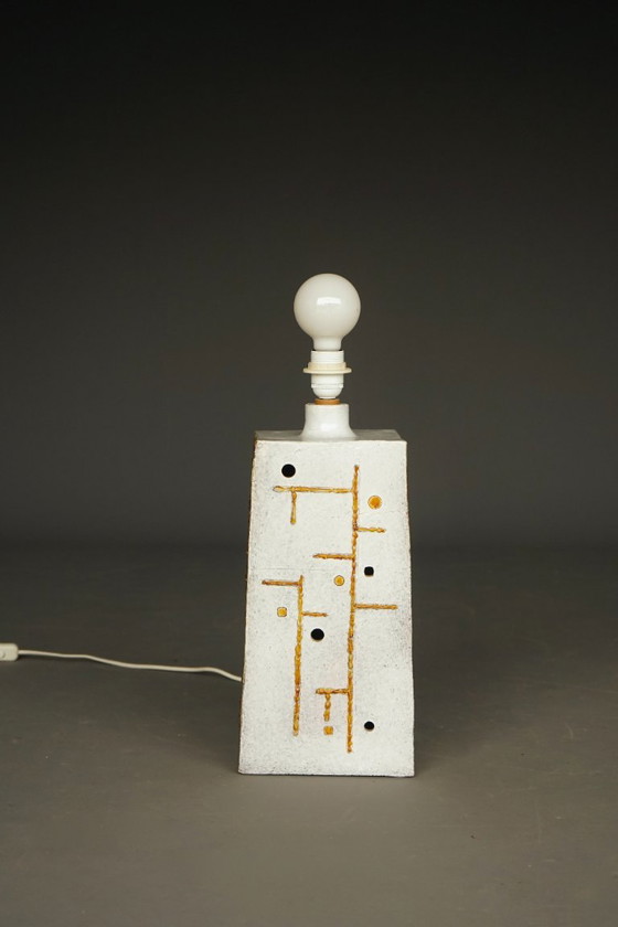 Mid-Century Ceramic Table Lamp With Abstract Design, 1970s (photo 14 of 16)