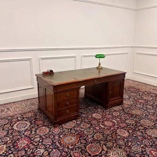 Acheter un Bureau Italien Classique?