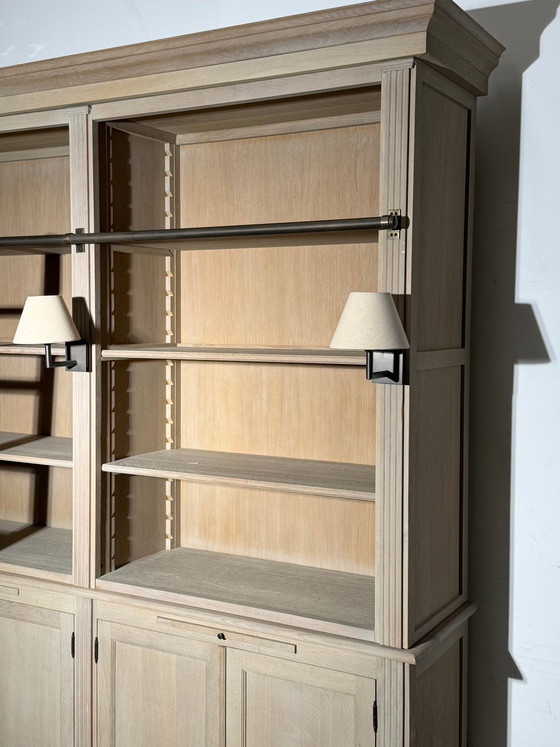 Armario biblioteca Charrell Home Interiors con escalera – 240 x 206 x 47 cm – Vitrinas (photo 5 of 5)