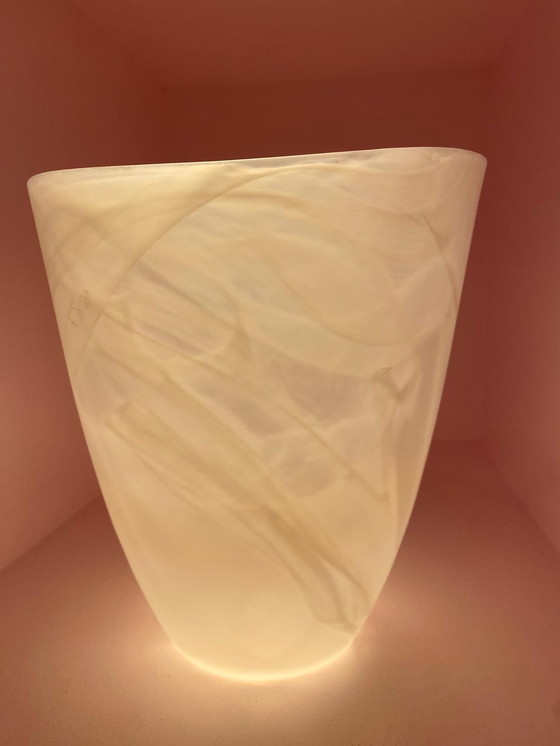 Image 1 of Vintage handgeblazen vaas met Swirl effect 