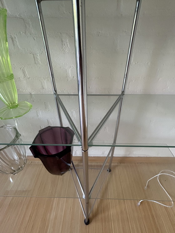 Image 1 of Vintage glazen stellingkast