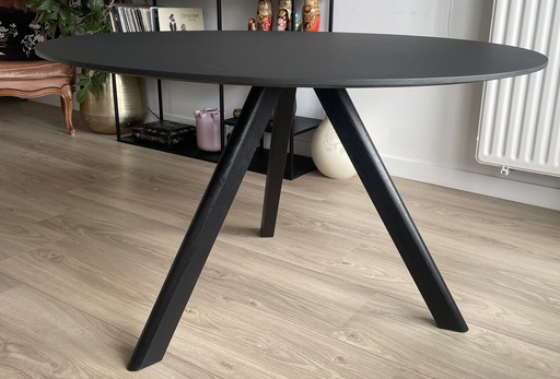 Hay CPH20 Table de salle à manger - teinté noir / linoléum noir - 120 cm