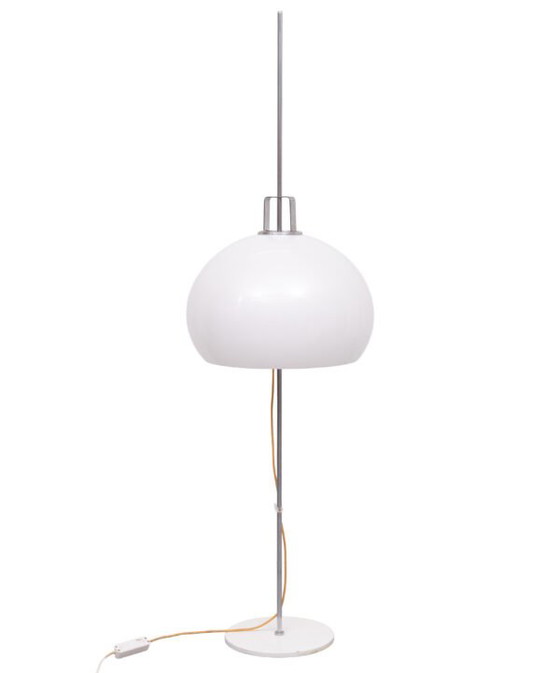 Vloerlamp "Lucerna" van verchroomd staal, ontworpen door Harvey Guzzini voor Meblo in de jaren 60. (photo 15 of 40)