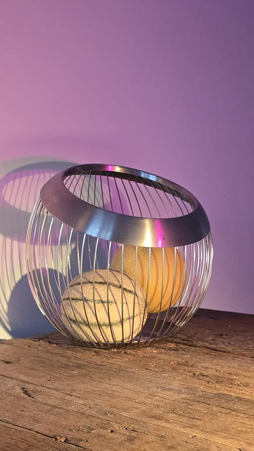 Classico del design: cestino/fruttiera in filo metallico Cromargan di WMF