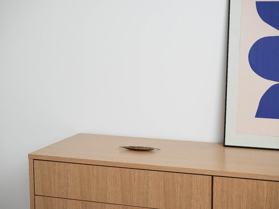 Image 1 of Bandeja metálica con forma de hoja, diseño italiano, década de 1980, fabricada en Italia.