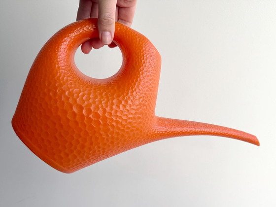 1x Vintage Orange Plastic Vitri Watering Can - 2 Liters - Space Age Design – Garden accessories (photo 7 of 7)