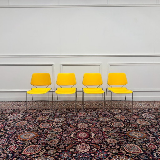 4x Chaise Vintage Jaune Matrix Krueger de Thomas Tolleson