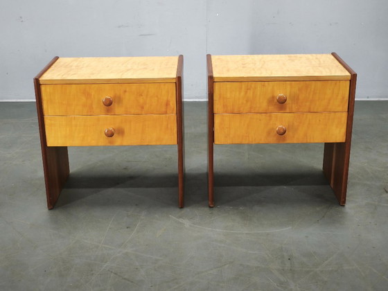 Coppia di comodini cecoslovacchi Mid-Century Modern, anni '70, Legno, Marrone, Mid Century Modern (foto 2 di 15)