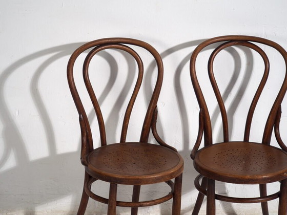 Pair of antique Viennese chairs (c.1920). Set of 2 pieces #2 – Dining chairs (photo 13 of 40)