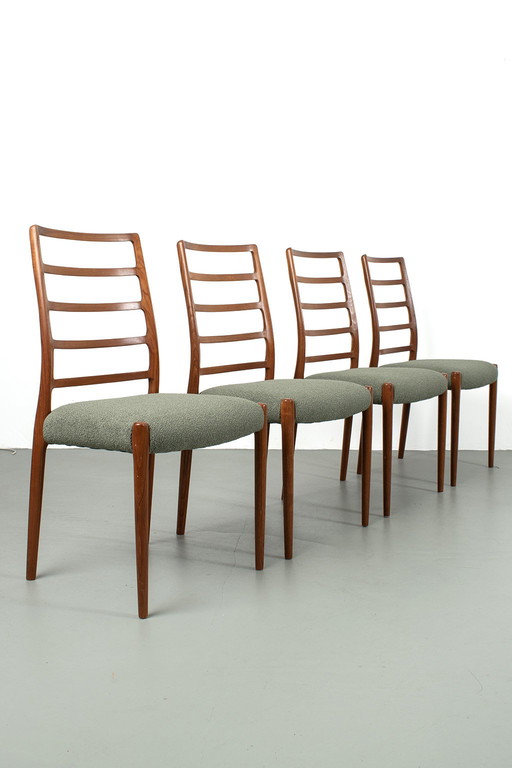 Set van 4 Møller stoelen