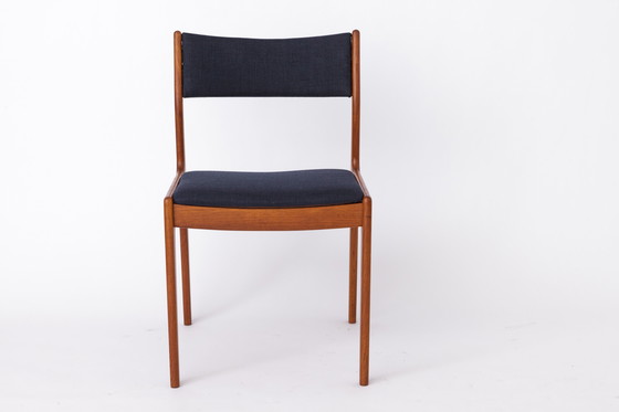 Image 1 of Ensemble de 4 chaises en teck danoises d'époque | Johannes Andersen | Idum Møbelfabrik | 1960s