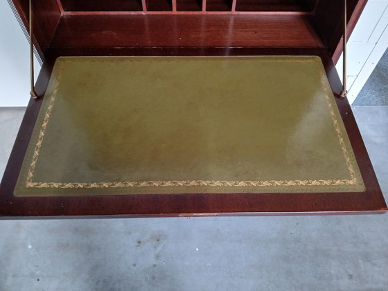 Image 1 of Scrivania con patta vintage/antica