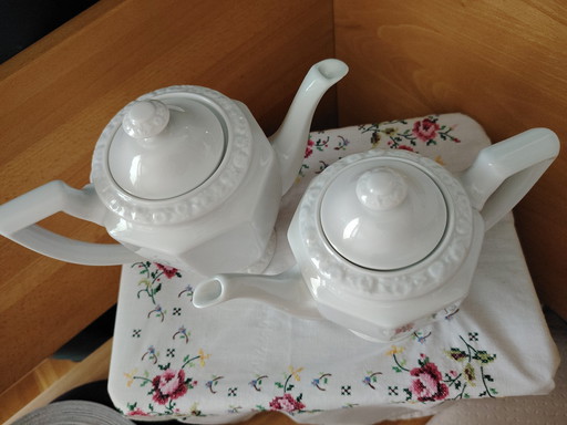 Rosenthal classic rose Maria white coffee pot and mocha pot set