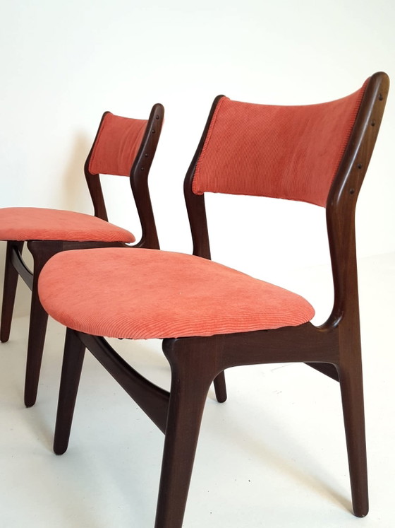 4 Danish Teak Wood Dining chairs Newly Upholstered – Polyester (photo 9 of 15)