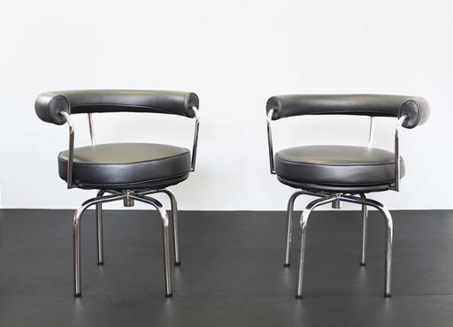 2x Lc7 Chairs Le Corbusier Cassina Seats