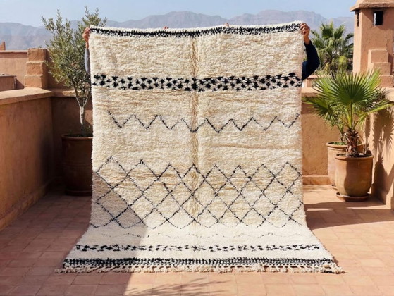 Magnifique Tapis Artisanal En Laine 250cmx150cm – Cotton (photo 6 of 6)