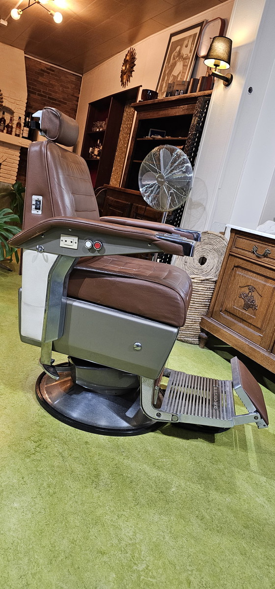 Image 1 of Takara Belmont Barberchairs