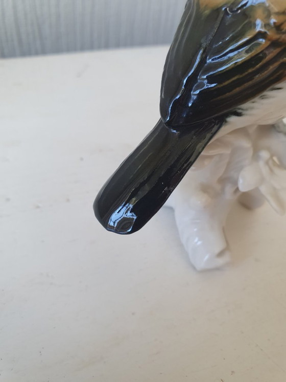 Image 1 of Uccellino in porcellana di Karl Ens – cincia dal ciuffo – dipinto a mano