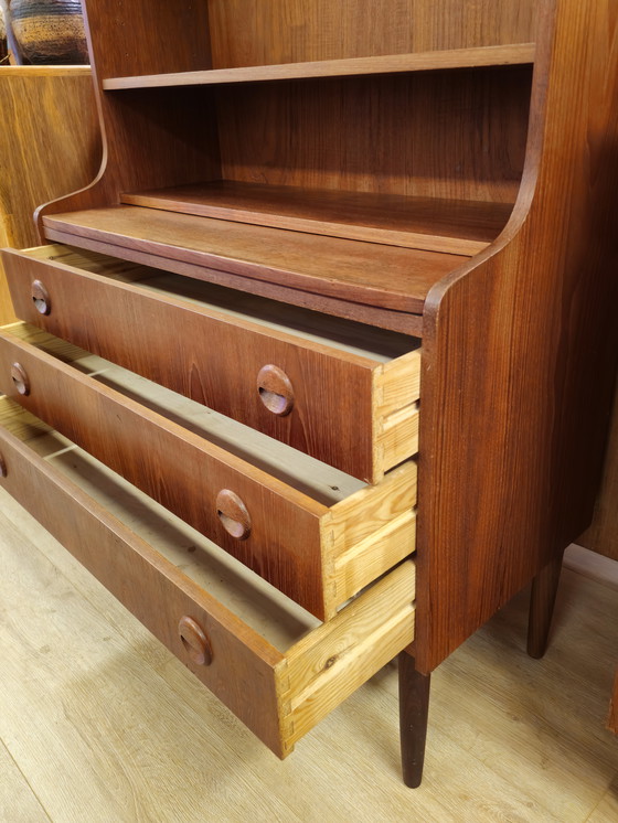 Image 1 of Vintage Deense Boekenkast Openkast Ladekast