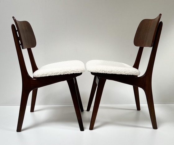 Image 1 of 4 chaises de salle à manger vintage en teck