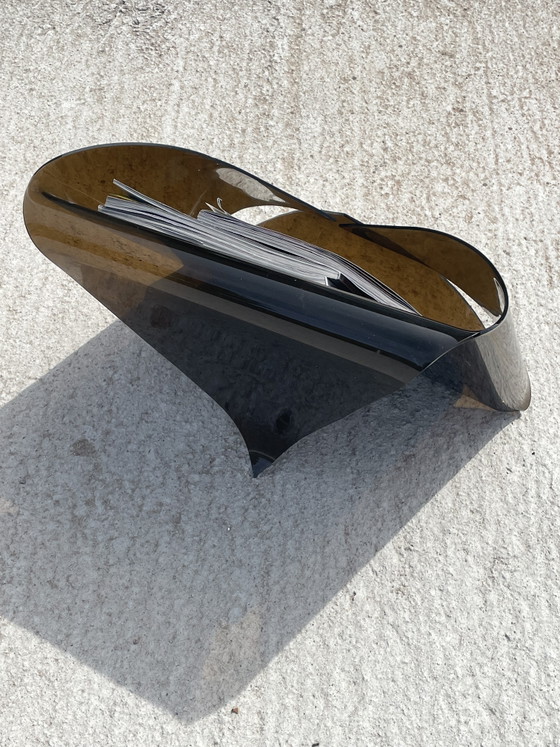 Portariviste vintage a forma di busta in plexiglass marrone fumé - anni '70 (photo 7 of 11)