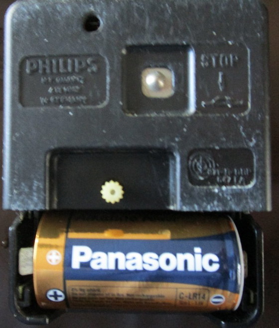 Image 1 of Vintage bruine ronde Philips HR5476 Quartz wandklok uit de jaren 70. 