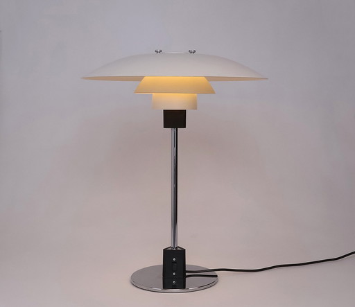 Lampe de table vintage Louis Poulsen PH3/4