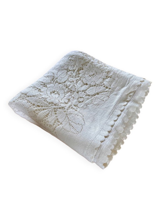Xxl Vintage Lace Tablecloth