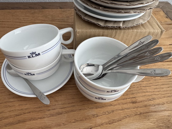 Image 1 of Tazas de café de clase Business de KLM con cucharas, 6 unidades