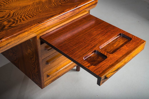 Bureau de direction moderne danois Palisander par Ib Kofod Larsen pour Faarup Møbelfabrik, 1960