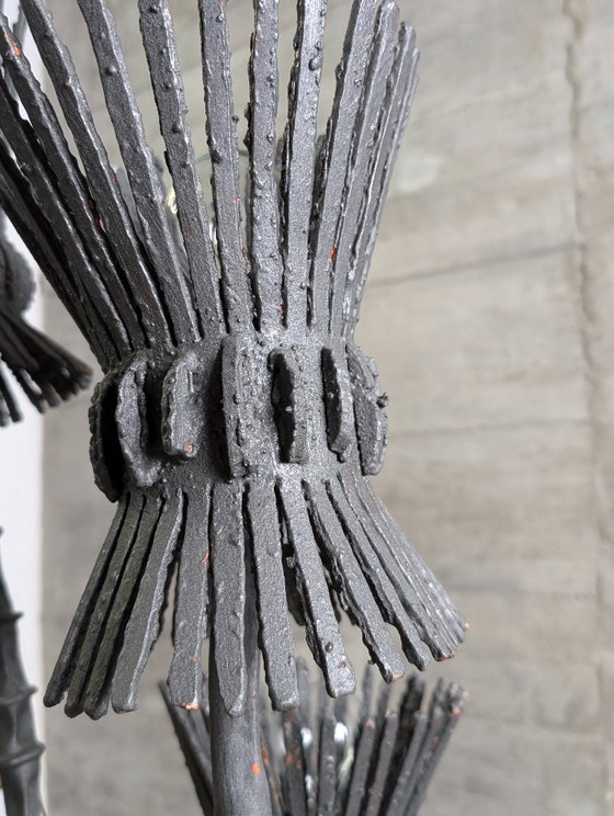 Lampada da terra brutalista in ferro battuto nero a cinque luci a cardo, anni '70 – Lampade da terra, Iron (photo 12 of 14)