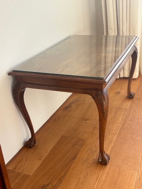 Image 1 of Table Chippendale