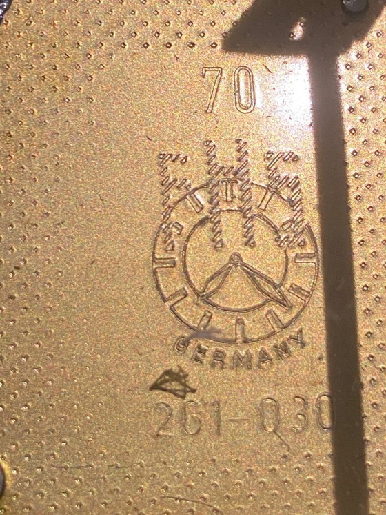 Image 1 of Duitse Junghans wandklok met gewichten – mechanisch, ca. 1950–1965