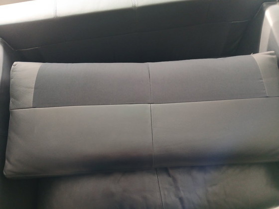 Image 1 of Canapé deux places Heelz de Design on Stock en cuir basque noir chic