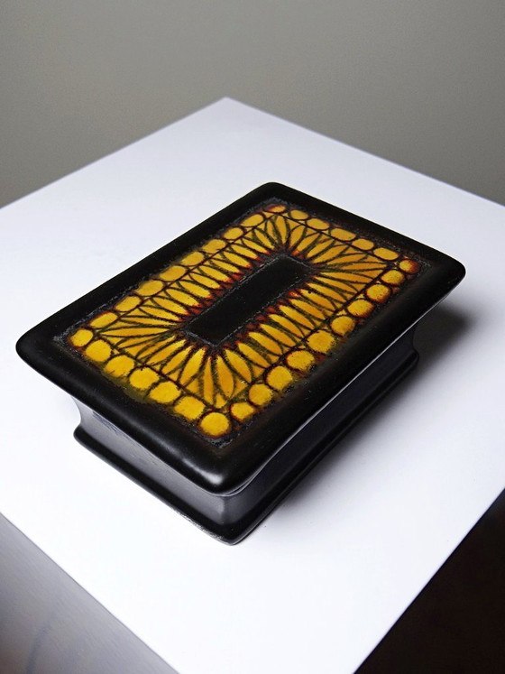 Small vintage ceramic box signed "veφa", 1960s-1970s, Decorative Objects, Black (photo 3 of 10)
