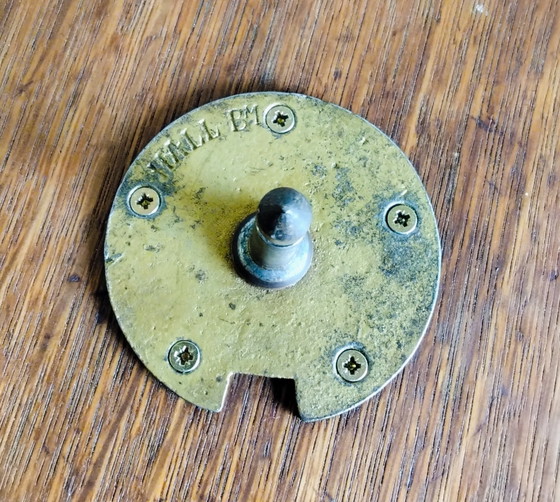 Image 1 of Engelse bijzettafel van messing en massief hout - eind 19e eeuw
