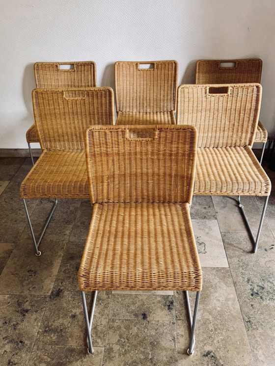 Image 1 of 6 vintage Italiaanse stoelen 