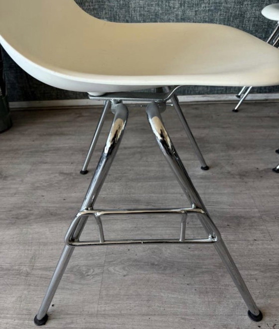 Image 1 of 6x Vitra Eames Plastic Side Chairs RE DSS, entworfen von Charles & Ray Eames für Vitra