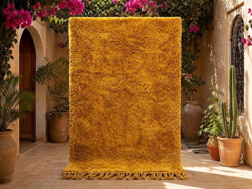 Alfombra bereber marroquí, hecha a mano, artesanía tradicional, tejida a mano, color mostaza, 150/250 cm – Ahrend