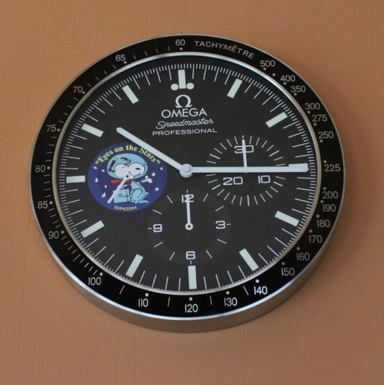 Image 1 of Wandklok "MOONWATCH SNOOPY"
