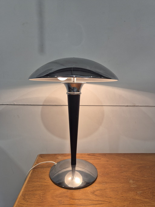 Lampe champignon Ikea de style Bauhaus postmoderne