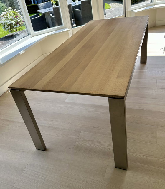 Image 1 of Mesa de comedor Arco Graphic