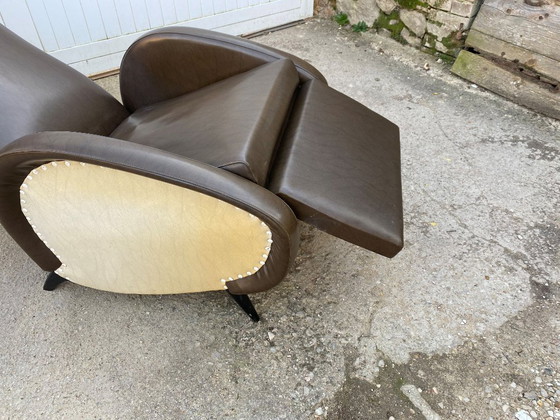 Image 1 of Fauteuil lounge inclinable repose pied simili cuir skai vintage 50